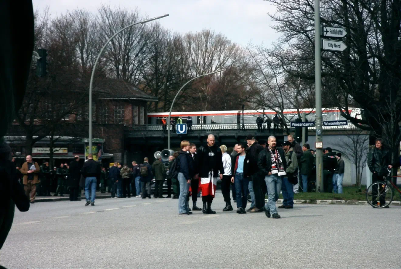 An der Neonazi-Demonstration beteiligten sich Neonazis aus dem gesamten Bundesgebiet.