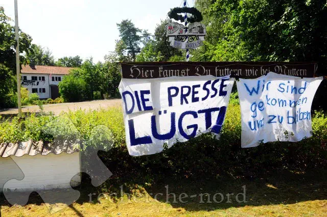 Durchsuchung und vorläufiges Ende für Neonazis in Faßberg
