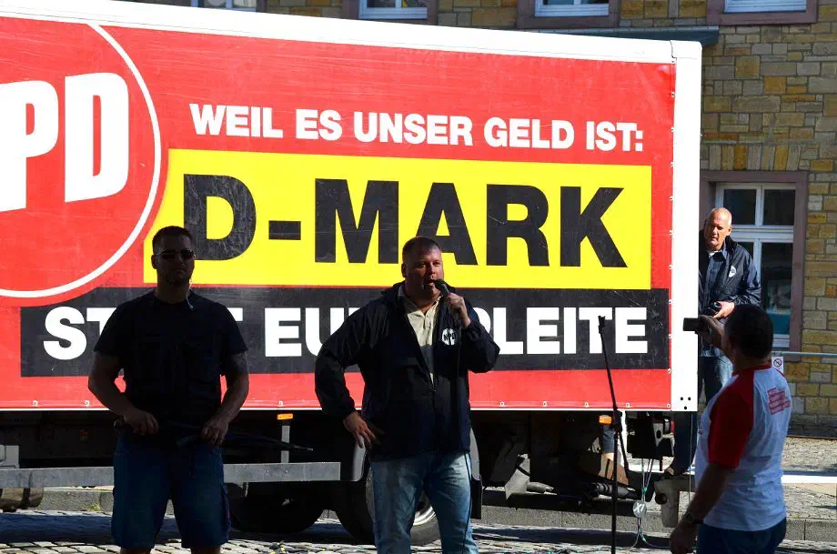 August 2013: Am Freitag den 16.08.2013 war die NPD dann unter anderem im niedersaechsischen Osnabrueck