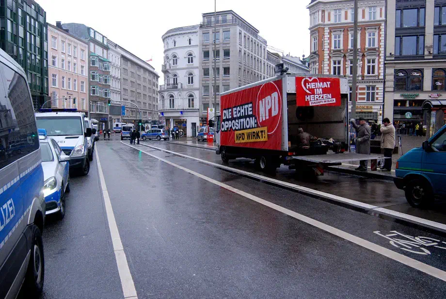 07.02.2015 NPD Aufmarsch in Hamburg, Gänsemarkt