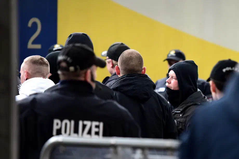 Dies hielt die "Gemeinsam-Stark e.V" - Anhänger*Innen nicht davon ab weiterhin nach Hamburg zu mobilisieren.