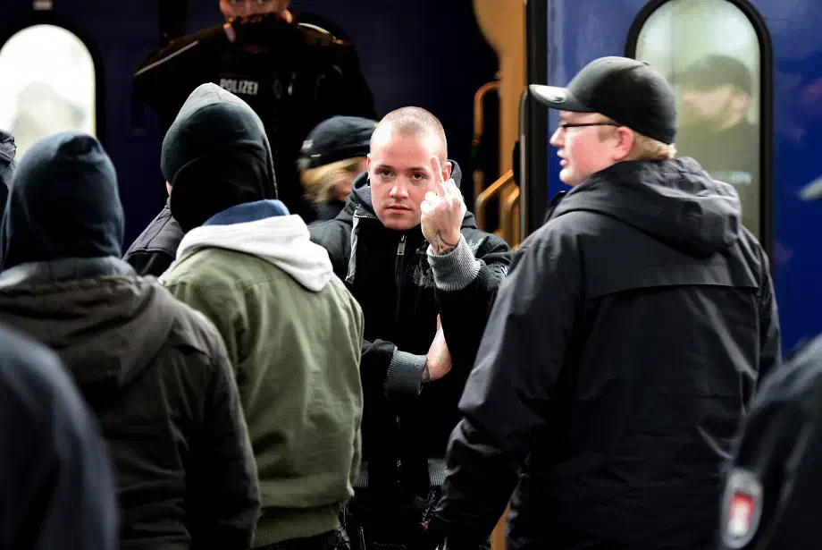 Erschwerend hinzu kam ein offensichtliches Mobilisierungsproblem. Nur einige Dutzend Anhänger*Innen machten sich am vergangenen Sonntag auf den Weg nach Hamburg.