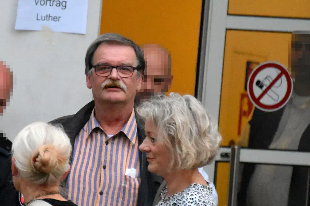 Dieser Vortragsbesucher war bereits...