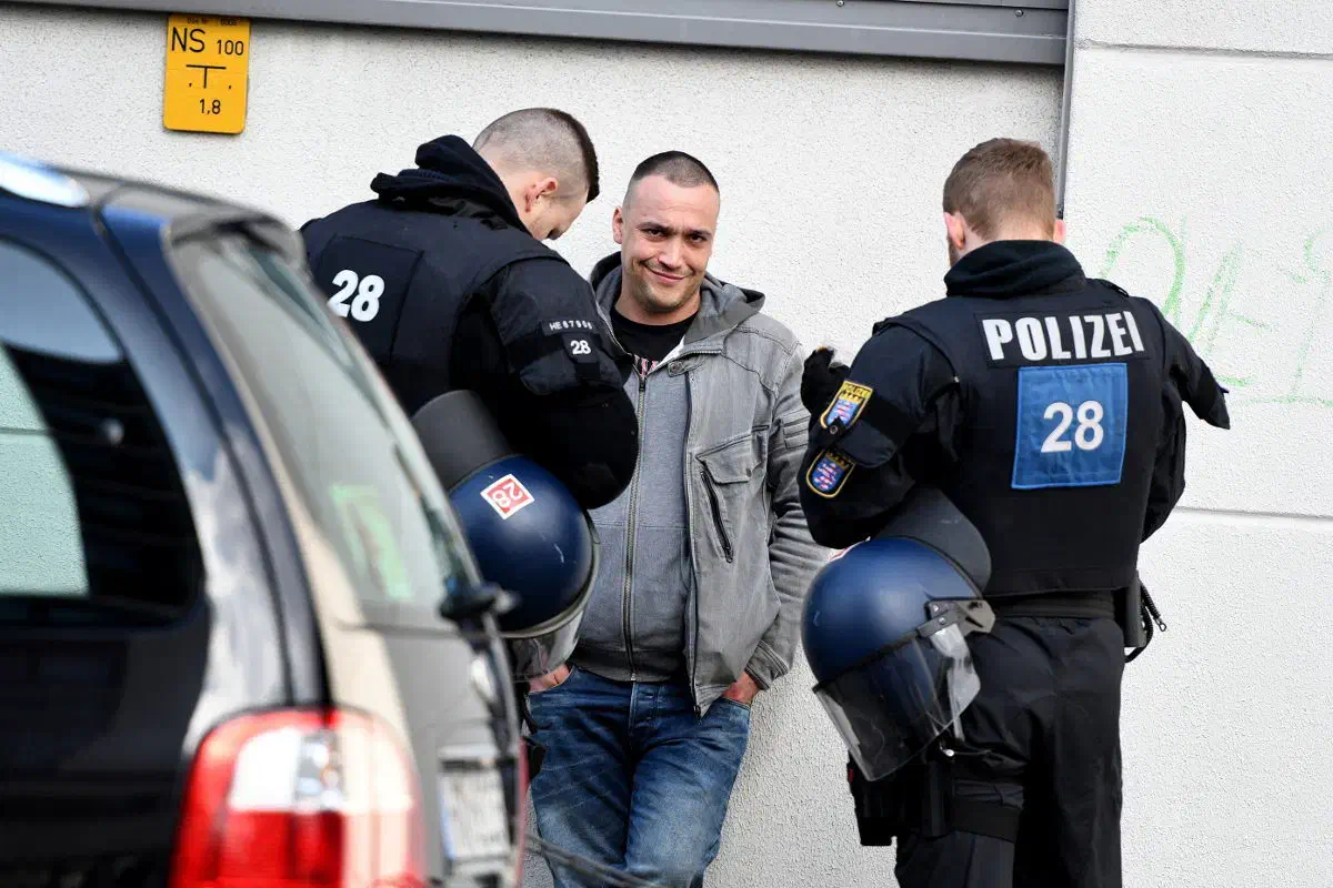 Auch Martin Krause ("Oidixie") verharrte einige Augenblicke bevor er sich zum Sammelpunkt im Hotelkomplex begeben konnte.  