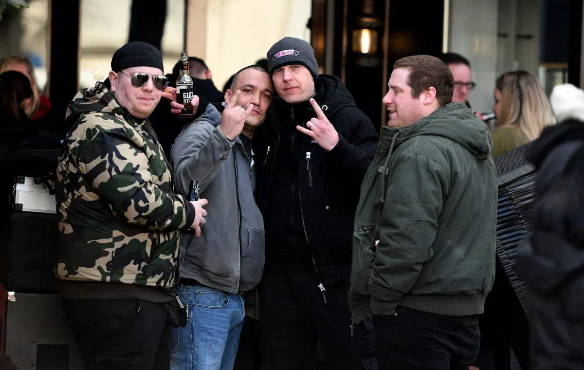 Ein Teil der Rechtsrockband "Oidixie".