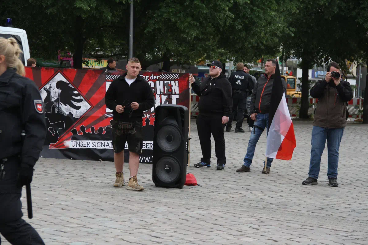 Sichtlich enttäuscht zeigte sich auch Joost Nolte, der Hauptorganisator des TddZ. Dabei war es durch die geringe Resonanz auf die Veranstaltungsankündigung in den sozialen Netzwerken schon im Vorfeld absehbar gewesen, dass die Veranstalter*innen auch dieses Mal wieder weitgehend unter sich bleiben würden.