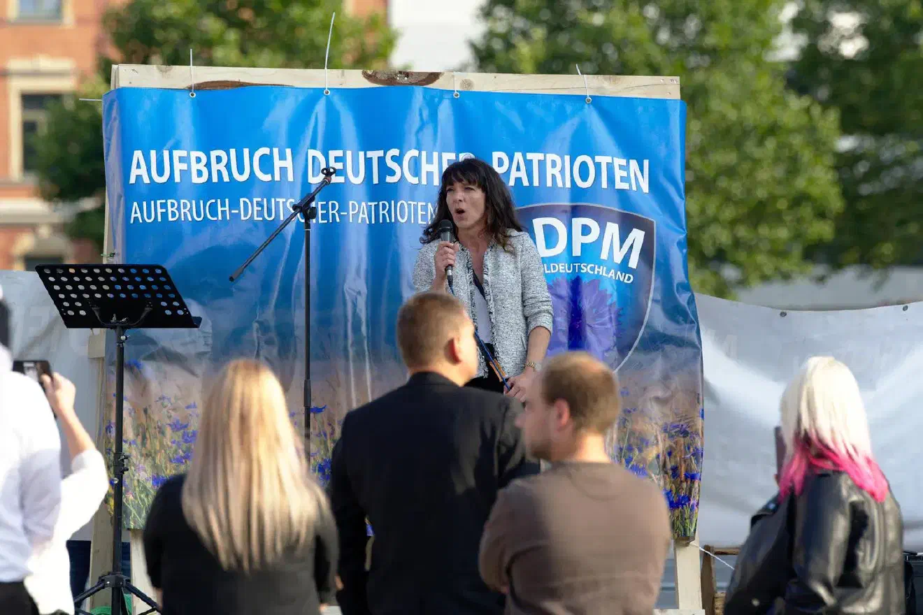 Hier auf der Bühne: Gitte Kalder