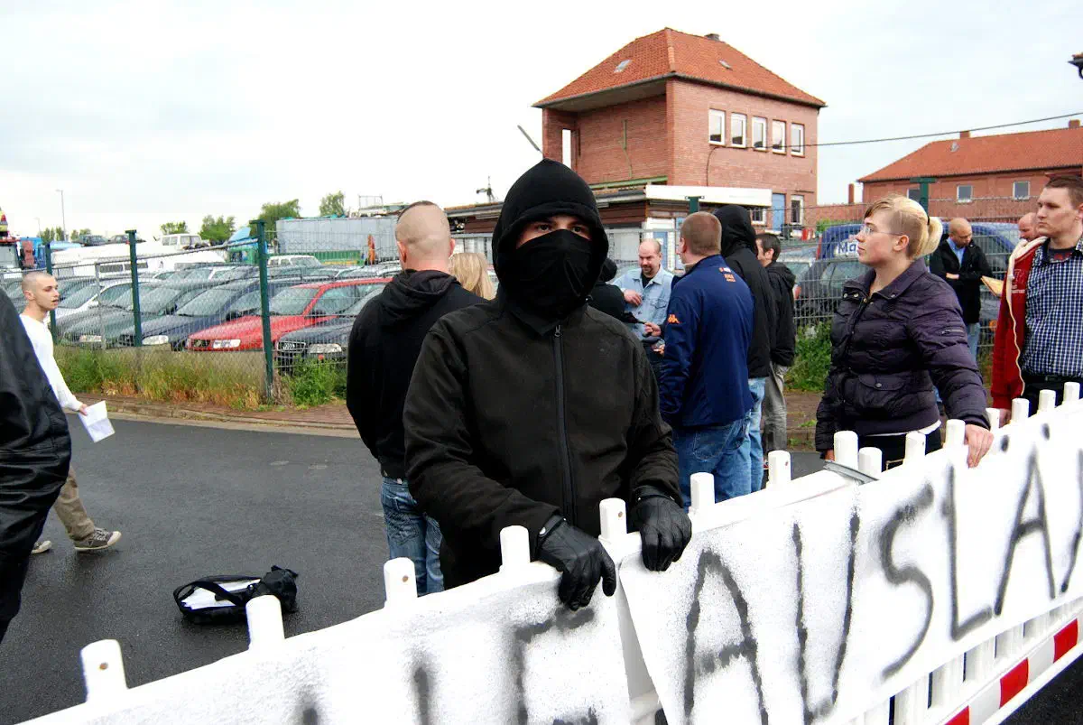 Dort trat er auch erstmals öffentlich als Redner in Erscheinung.