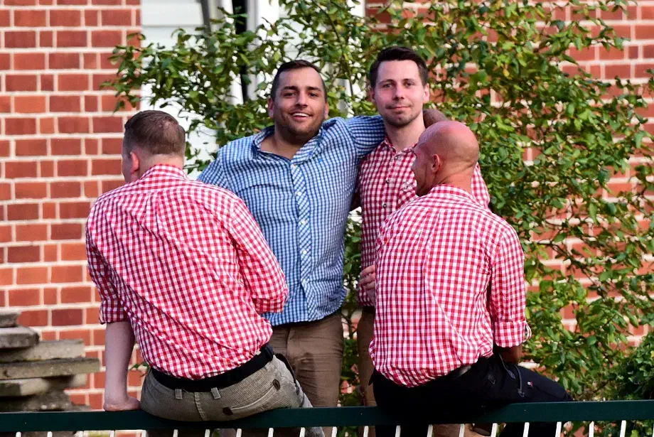 Seit dieser Veranstaltung, die hauptsächlich von Markus Walter (2. von rechts) organisiert wurde, gab es keine weiteren sichtbaren Aktivitäten des KV Verden mehr. Auch Markus Walter ist ein Überläufer. Er begann seine Karriere bei der NPD, wo er sogar kurzfristig einen Sitz im Rat der Stadt Verden einnahm, wechselte aber kurz darauf zur "Rechten Rhein-Erft". 