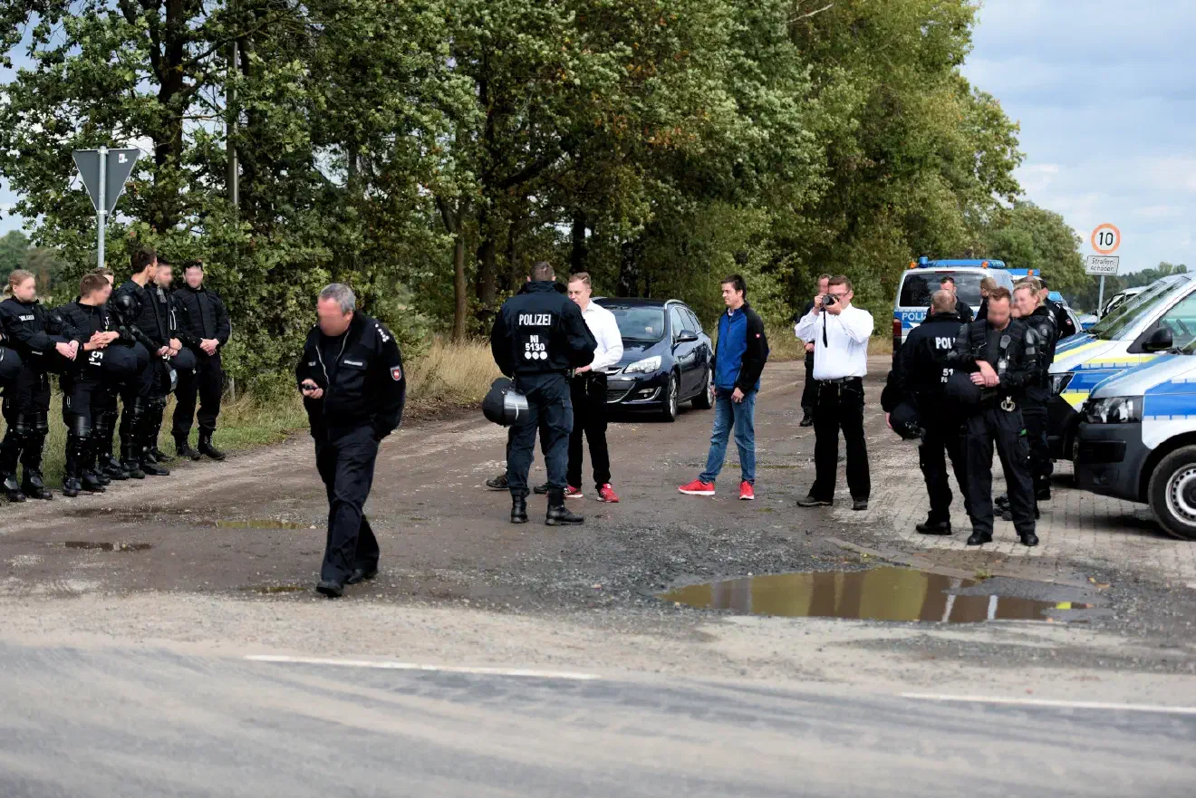 Während bei dem im September stattgefundenen "Erntefest" Polizeikräfte vor Ort waren findet ein Großteil der Veranstaltungen in Eschede abseits behördlicher Präsenz statt.