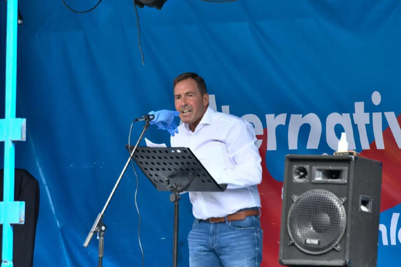 ... der Landtagsabgeordnete Jens Ahrends aus dem Ammerland ...