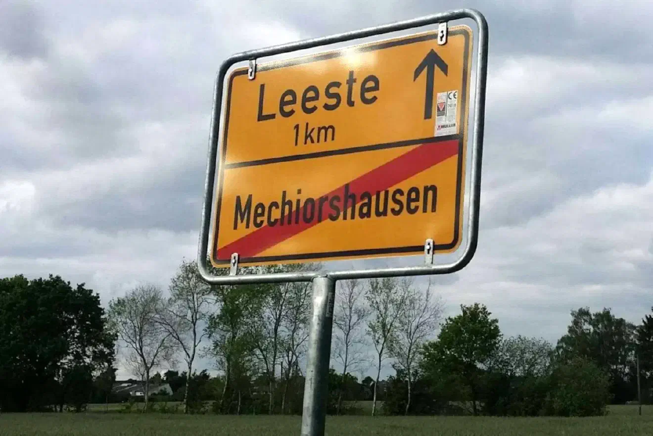 Die Veranstaltung sollte in Leeste, einem Ortsteil der Gemeinde Weyhe, stattfinden. 