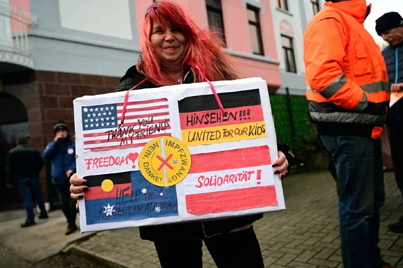 Daneben fanden sich vor allem Bezüge von Impfgegner*innen