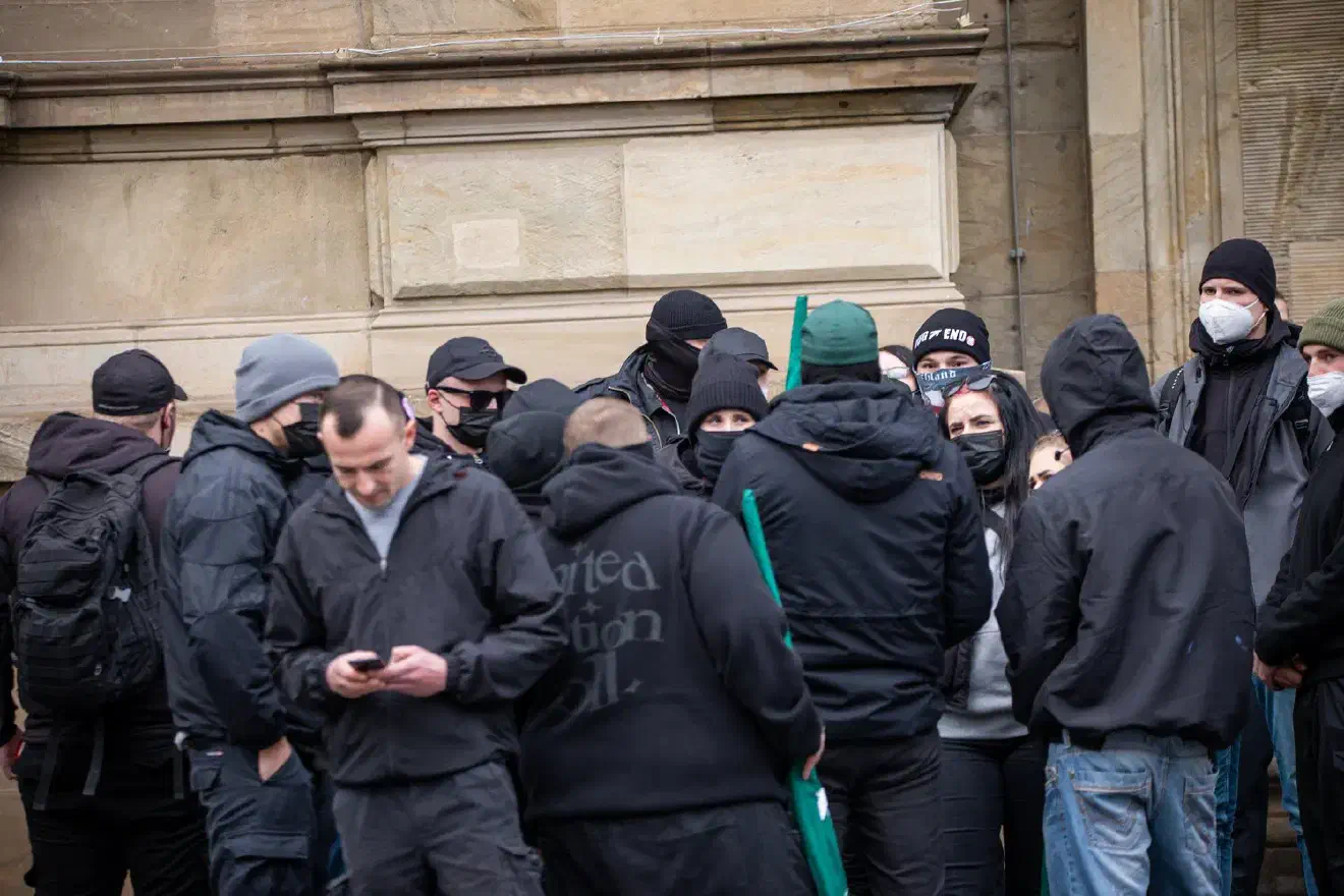 In Sudenberg sammelten sich weitere Teilnehmer:innen. Auch bereits während der Demonstrationen stießen vereinzelt weitere Teilnehmer:innen dazu.
