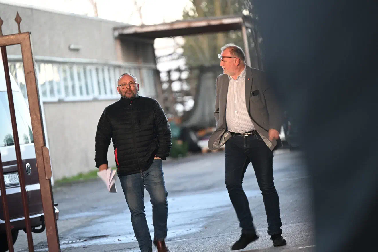 Somit zeigte die AfD Bremen am Ende zwei Wahllisten bei der Landeswahlleitung im Bundesland Bremen an.
