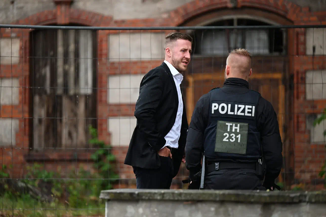 Seine Tätigkeit als Referent für die AfD-Bundessprecherin Alice Weidel hinderte Brockmann nicht daran, im Juni 2023 an einem Neonazi-Liederabend im thüringischen Eisenach teilzunehmen. Gegenüber der Polizei gab Brockmann an, sich dort während des Konzerts in seiner Funktion als Rechtsanwalt mit einem Mandanten zu treffen.