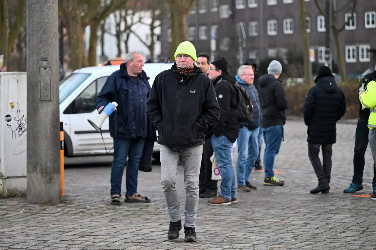 Insgesamt nahmen diesmal 22 Personen an der Demonstration teil. Damit konnte die Anzahl der Teilnehmenden im Vergleich zur Vorwoche mehr als verdoppelt werden.