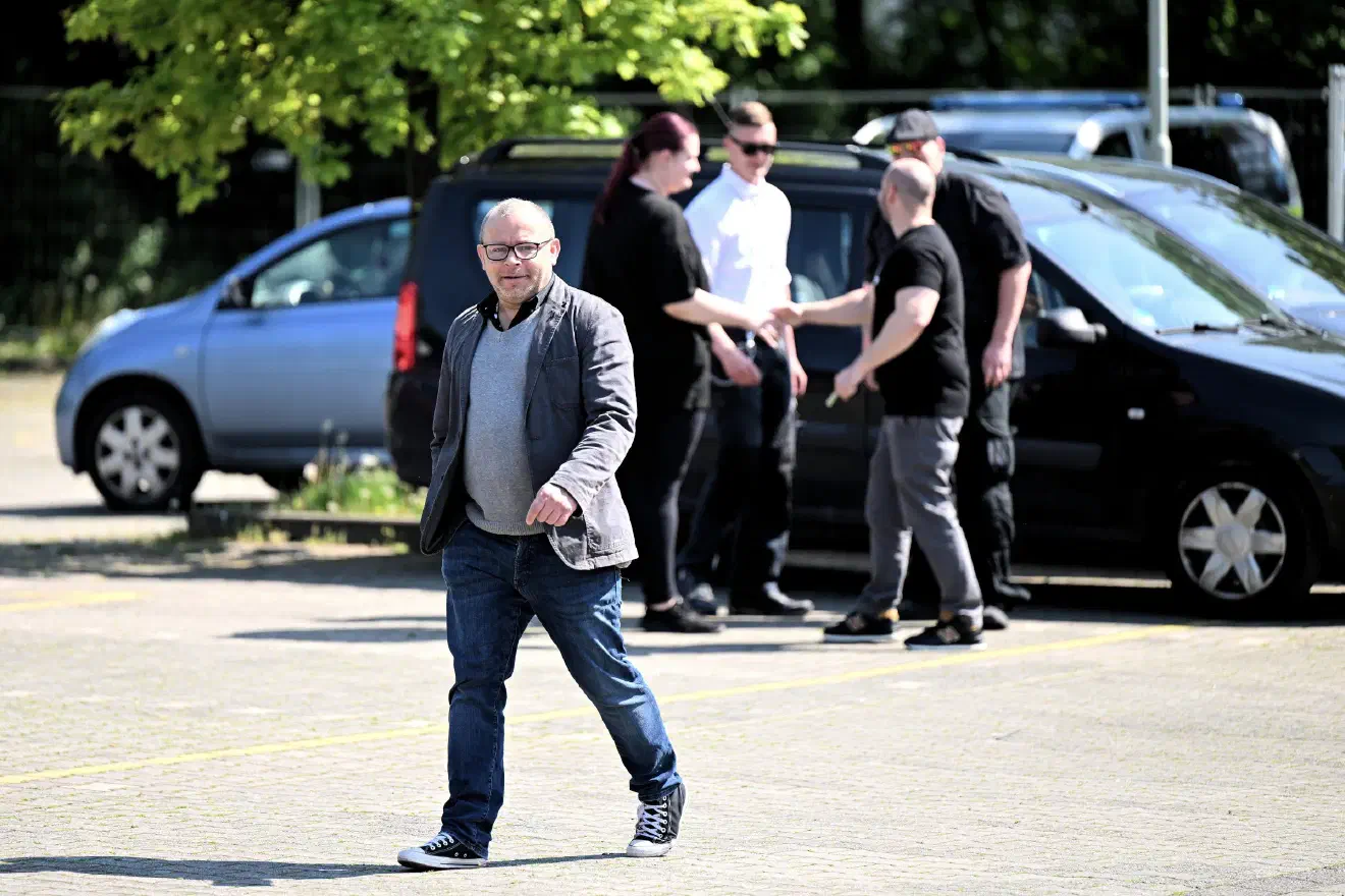 Als Mitorganisator der Veranstaltung war auch Patrick Wieschke, der derzeitige Organisationsleiter der neonazistischen Partei auf Bundesebene und Landesvorsitzender der NPD in Thüringen, in Altenstadt zugegen.
