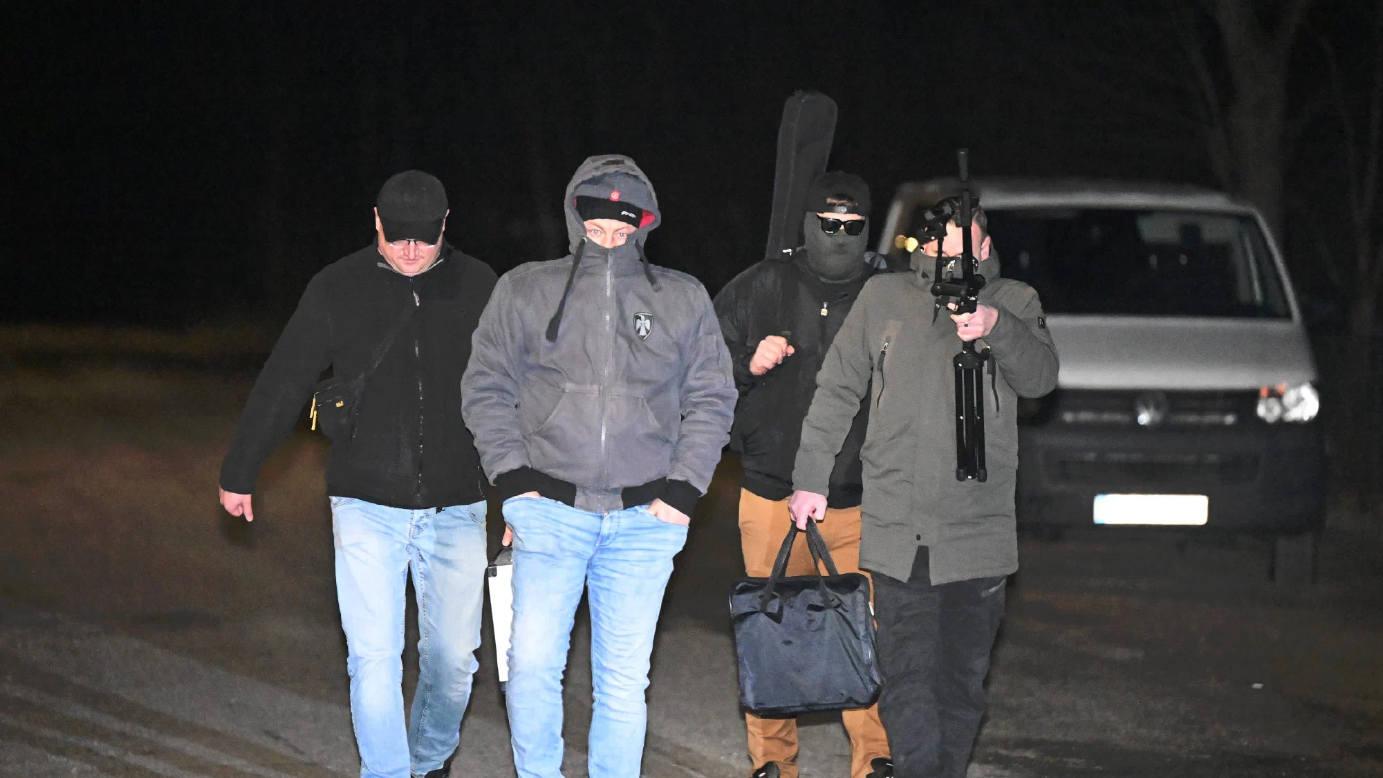 Geheimes Rechtsrock-Konzert und Neonazitreffen beim Sportverein in Brandenburg