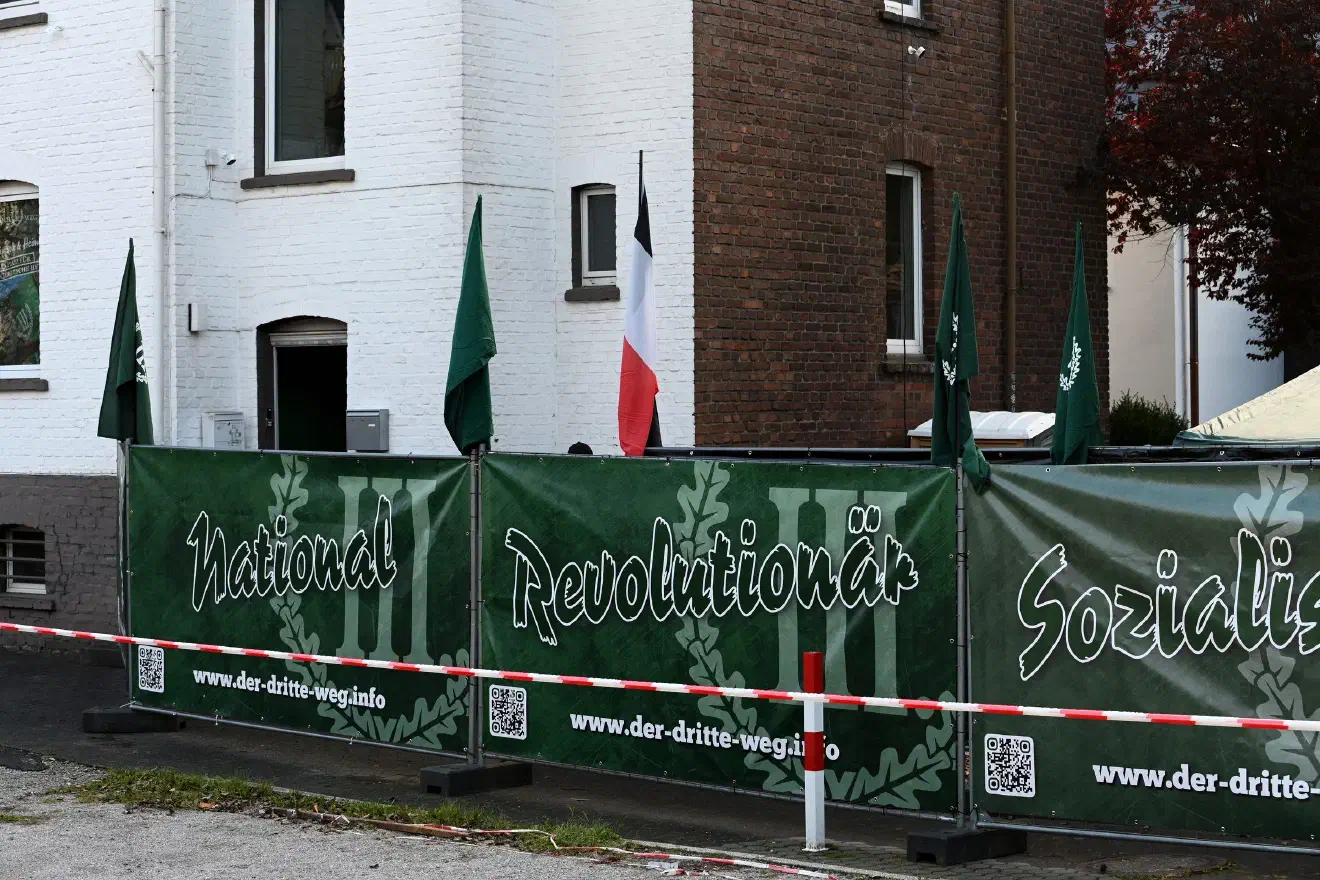 Am 04.10. sollte im nordrhein-westfälischen Hilchenbach eine Veranstaltung der Reihe "Abschiebehauptmeister-Party" der Neonazi-Musiker Dominik Raupbach (Kavalier) und Kai Naggert (Proto) stattfinden.