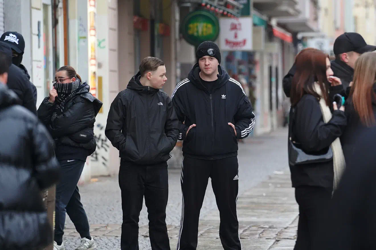 In Berlin-Friedrichshain fand am Samstag, den 14. Dezember, eine Demonstration des extrem rechten Zusammenschlusses "Aktionsbündnis Berlin" statt. 