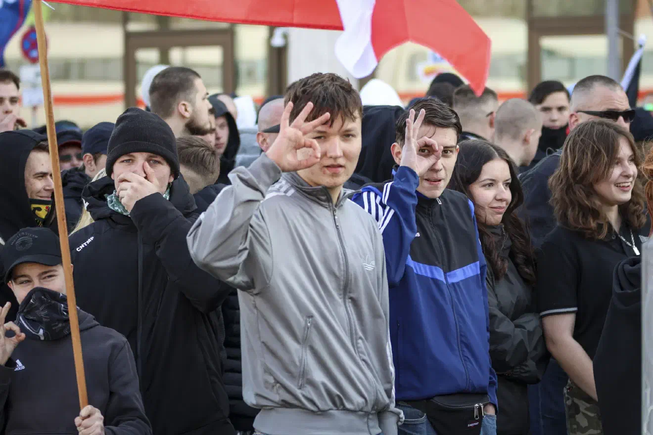 Wie bereits bei Sentürks bisherigen Veranstaltungen nahmen auch diesmal wieder überwiegend jugendliche Teilnehmer:innen an der Demonstration teil.