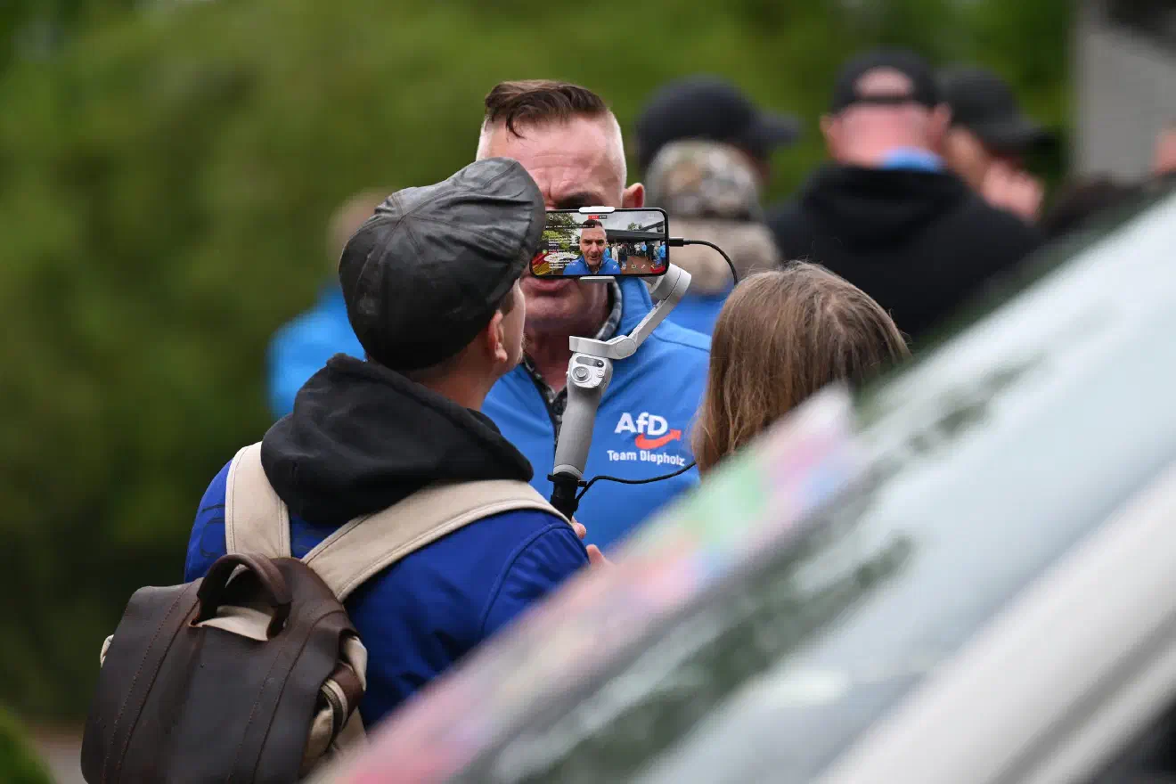 Diese widmeten sich ausführlich der AfD und ließen mehrere Teilnehmer:innen dort ausführlich zu Wort kommen.