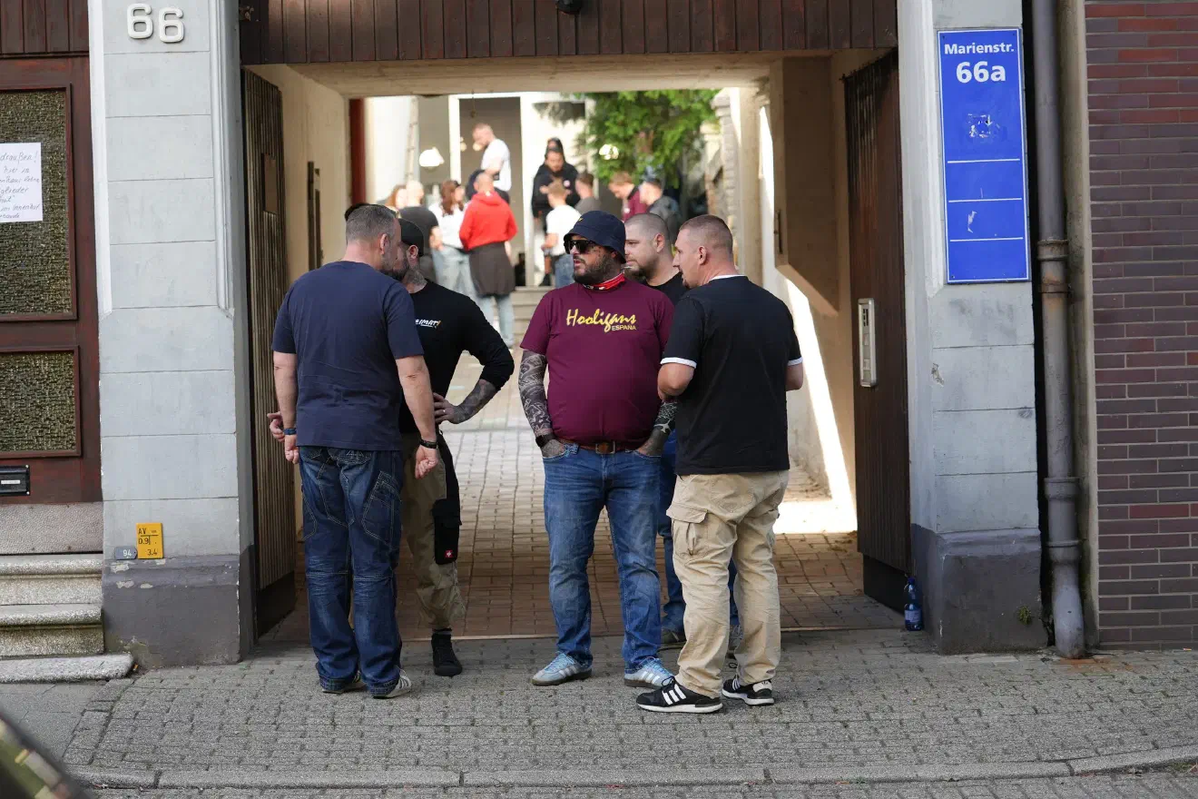 Altbekannte Führungskader aus dem Umfeld der Partei, die bisher vor allem in Dortmund-Dorstfeld aktiv waren, investieren sichtbar in den Aufbau einer neuen Basis – diesmal in Essen. Im Fokus steht eindeutig die Nachwuchsarbeit.