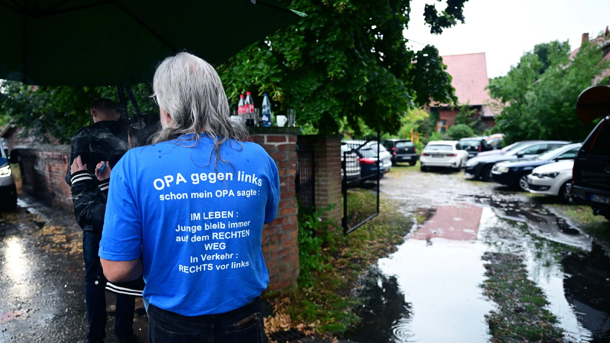 "AfD-Männerabend" mit Maximilian Krah in Schweringen