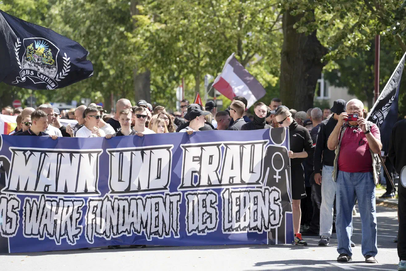Am 10. August versuchten rund 400 Neonazis, den Christopher Street Day (CSD) in Bautzen zu stören.