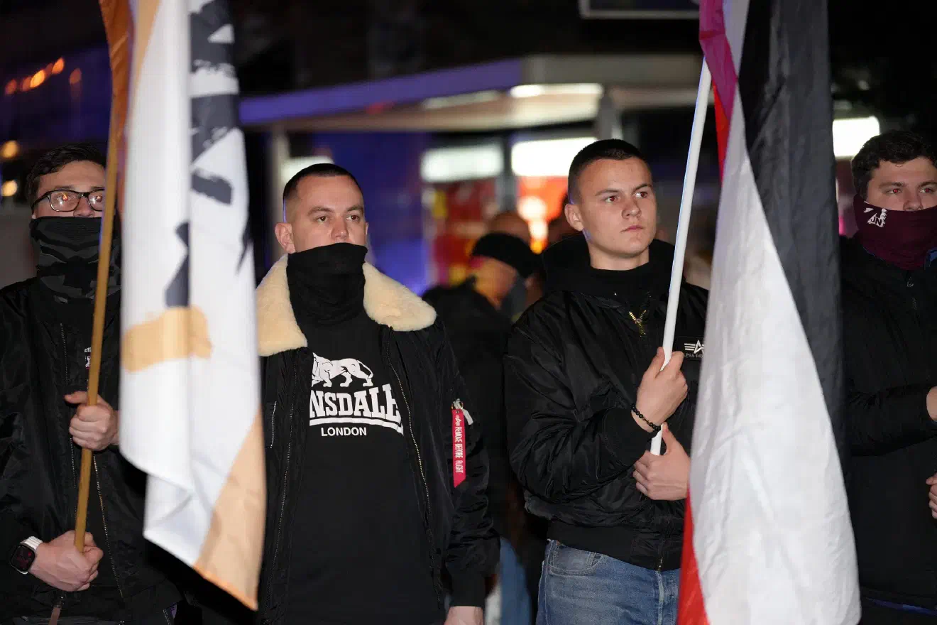 Weitere Einordnungen und Hintergrundinformationen zu den Entwicklungen in NRW finden sich in unseren vorherigen Beiträgen.