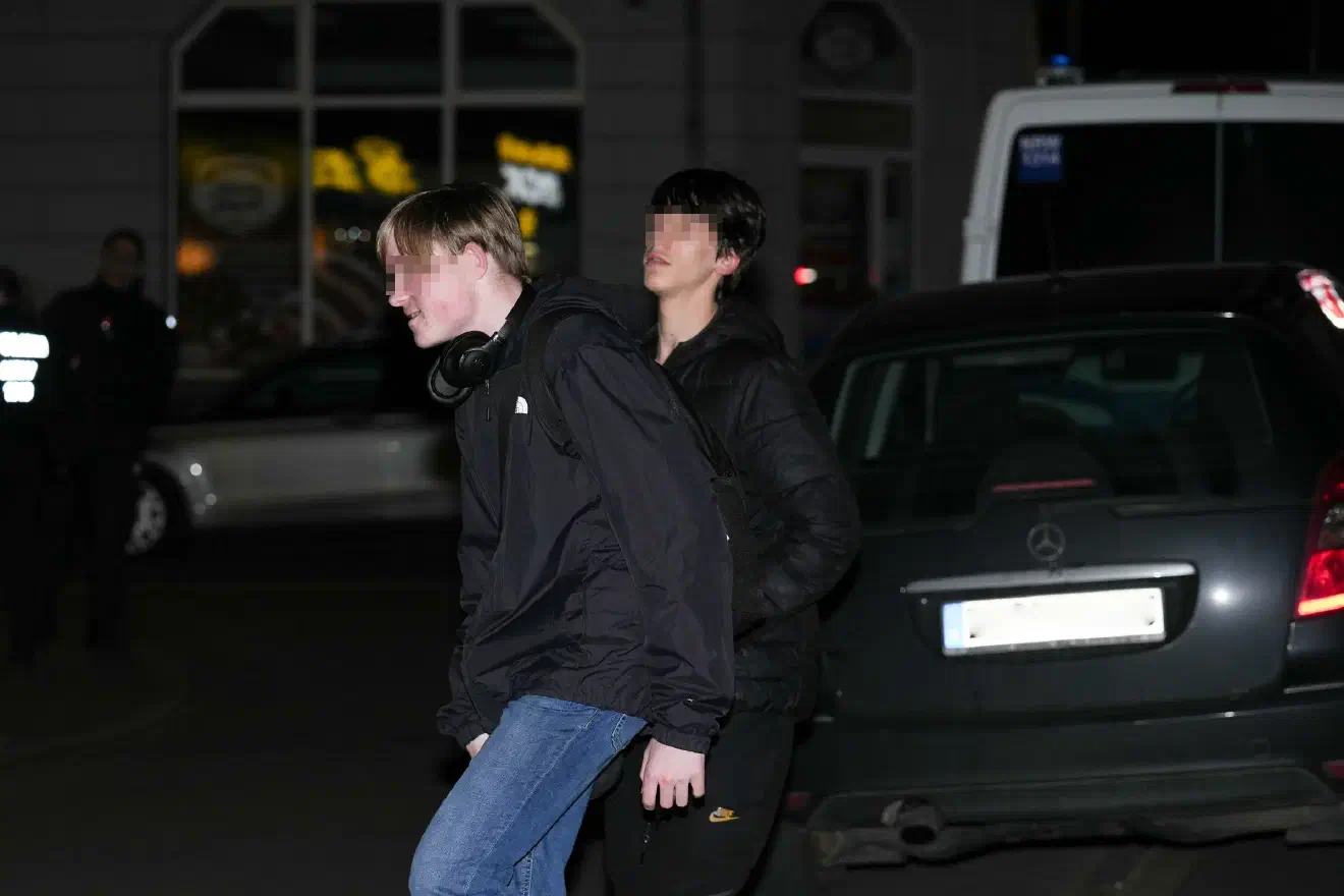 Angeleitet und strukturiert werden diese Treffen von einer Mischung aus Nachwuchskadern und älteren, langjährig in der Szene verankerten Neonazis.