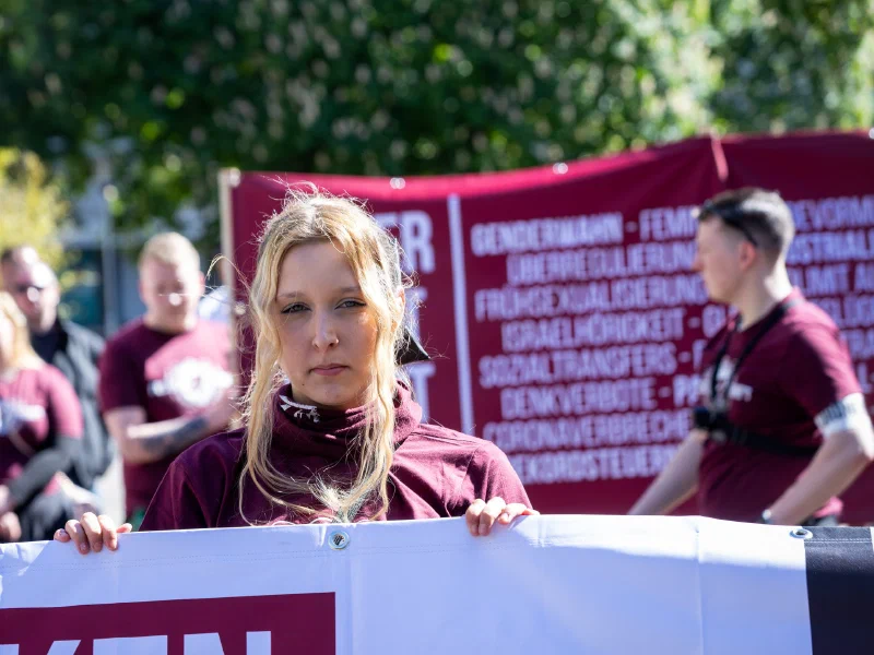 Inszenierung statt Arbeitskampf - Neonazis am 1. Mai in Essen
