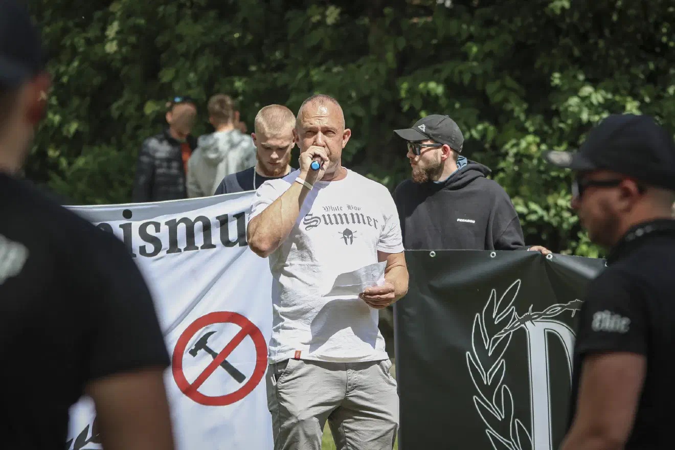 Bereits vor der Auflösung der „Freischar Westfalen“ intensivierte Kokott seine Zusammenarbeit mit der AfD. Im Dezember 2025 wurde er auf Vorschlag der AfD als „sachkundiger Bürger“ in den Gemeinderat von Leopoldshöhe berufen und für mehrere Ausschüsse benannt.