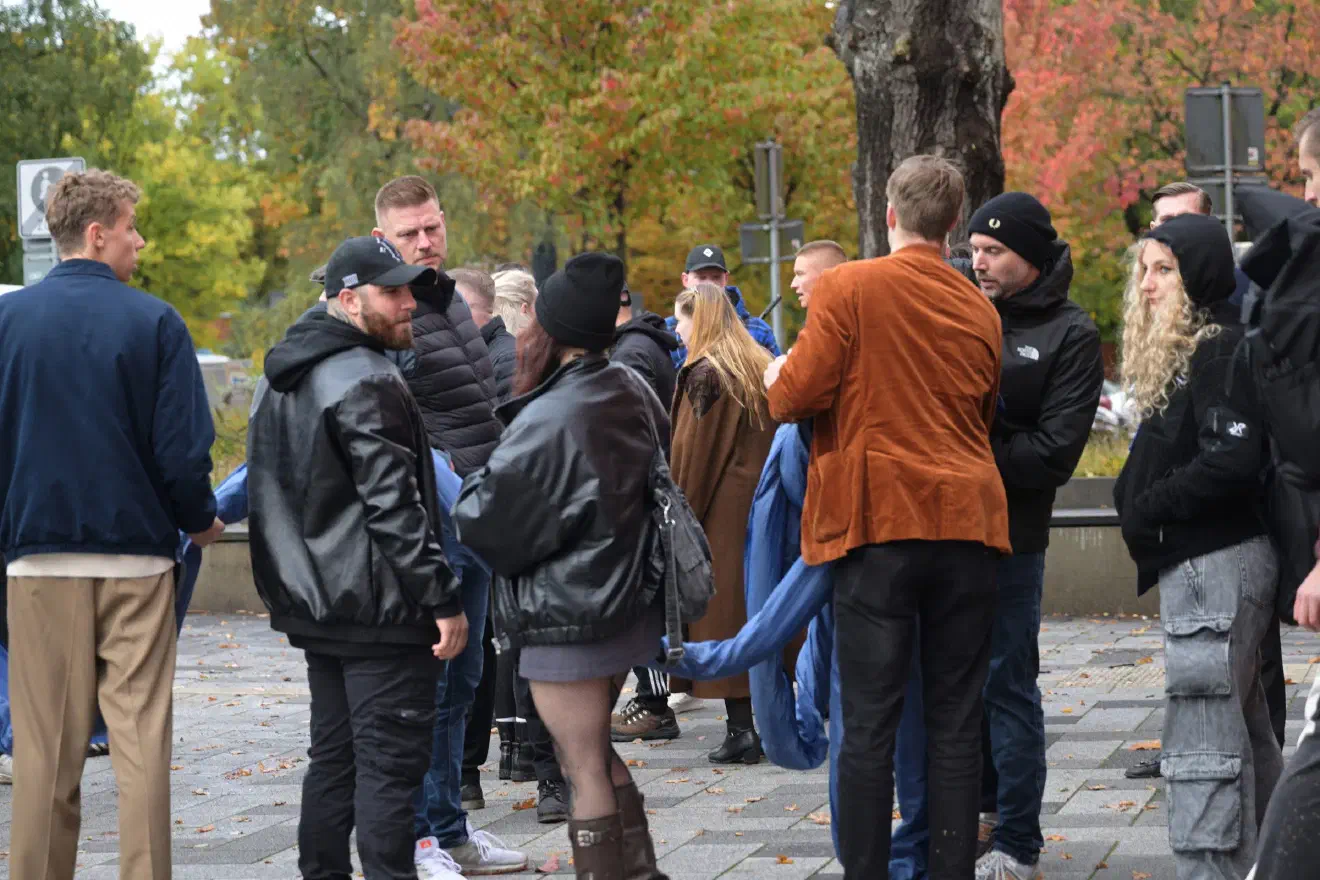 Die Nähe zur AfD und ihrer Jugendorganisation war kaum zu übersehen: Zahlreiche Vertreter der „Generation Deutschland“ (GD) aus mehreren Bundesländern waren vor Ort, darunter zum Teil auch Mitglieder der jeweiligen Landesvorstände.