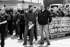 Demonstration von Neonazis in Hamburg 2012