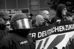 Demonstration von Neonazis in Hamburg 2012