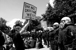 Demonstration von Neonazis in Hamburg 2012