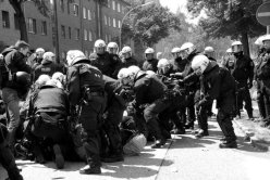 Demonstration von Neonazis in Hamburg 2012