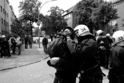 Demonstration von Neonazis in Hamburg 2012