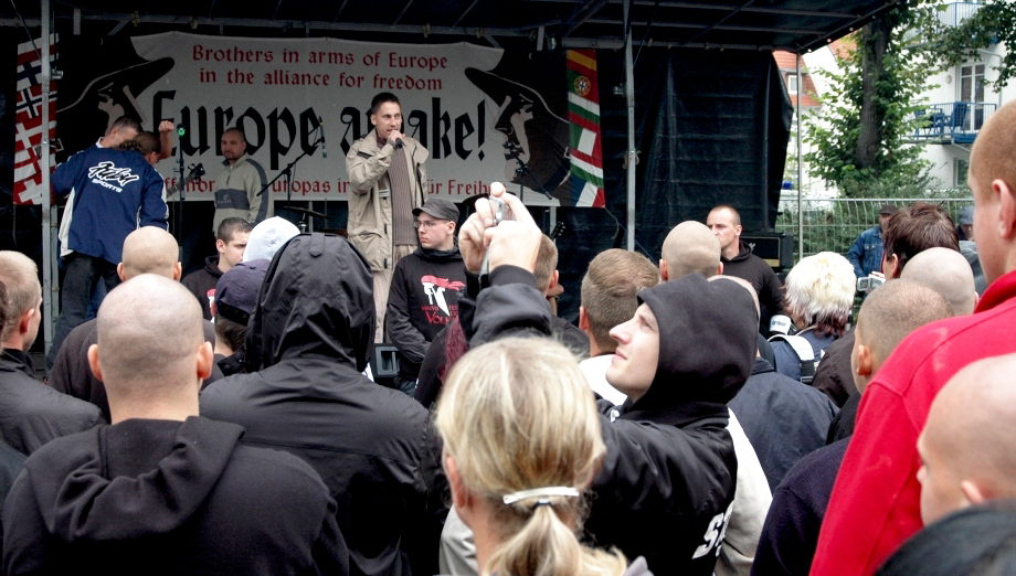 Neonazis, Rechtsrock und Musikszene